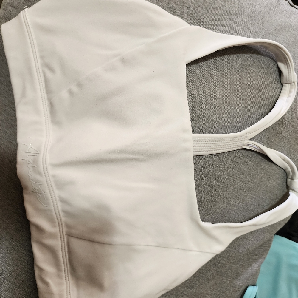 Alphalete pulse kinetic bra